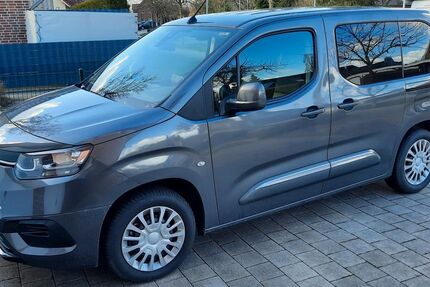 Toyota Proace City 82.000 km 16.950 &euro; Ascheberg 59387