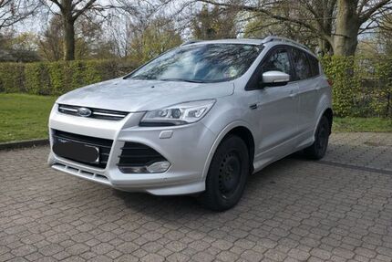 Ford Kuga 198.379 km 9.100 &euro; Sendenhorst 48324