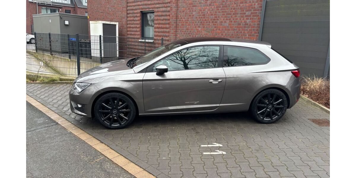 Seat Leon 141.900 km 11.500 &euro; Senden 48308