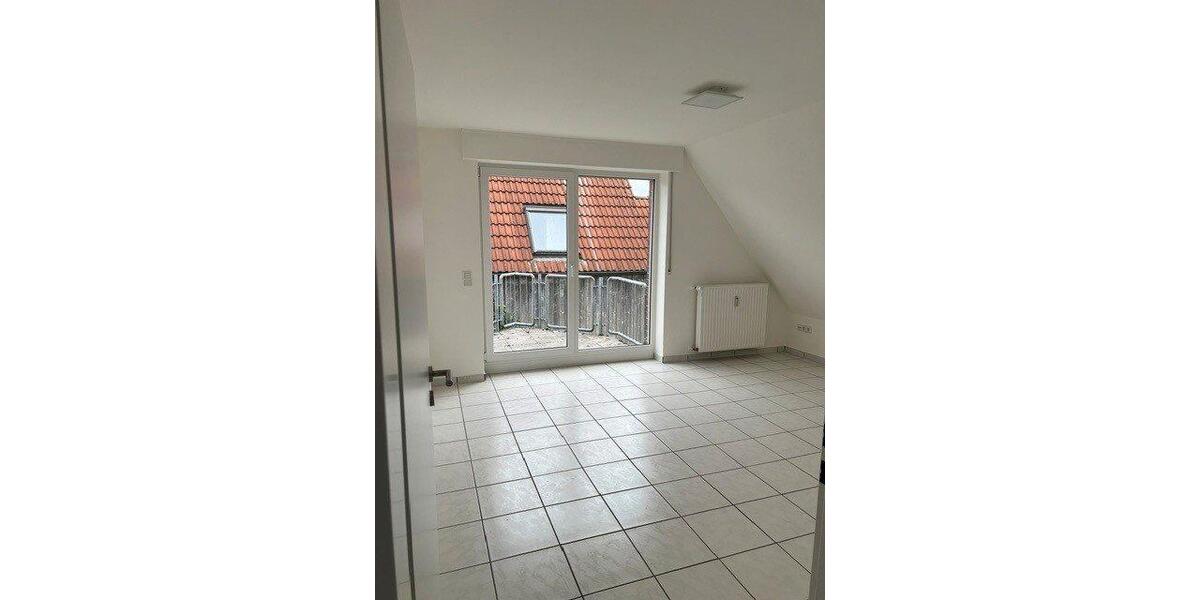 Dachgeschoßwohnung Sendenhorst - 1 Zimmer, 47 m&sup2;, 500&euro; | Angebot:26231905