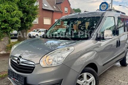 Opel Combo 115.500 km 8.999 &euro; Ahlen 59229