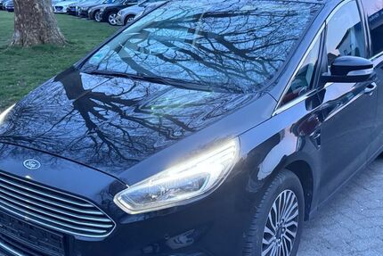 Ford S-Max 92.000 km 10.990 &euro; Ahlen 59227