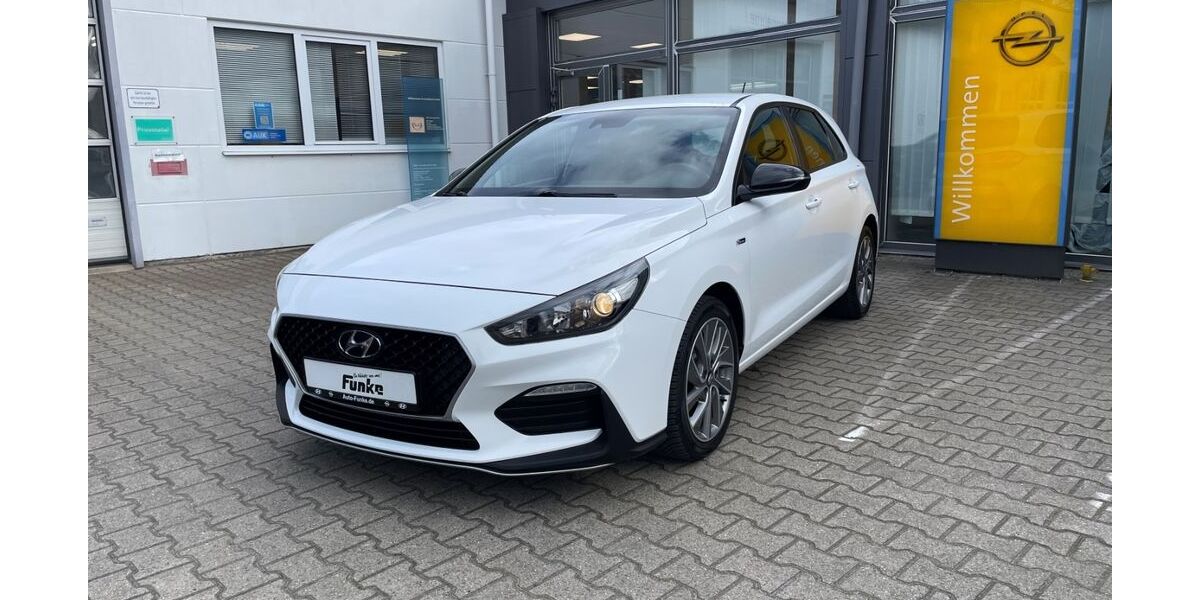 Hyundai i30 73.018 km 14.540 &euro; Ahlen 59229