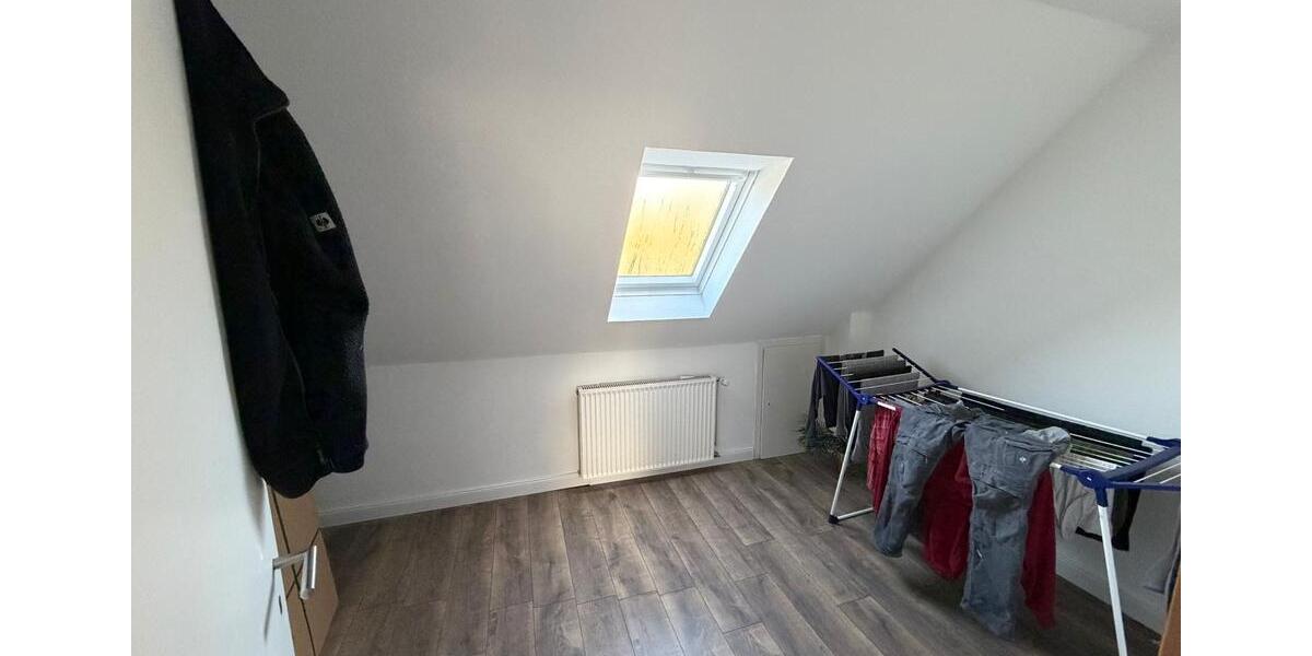 Dachgeschoßwohnung Ahlen - 3 Zimmer, 54 m&sup2;, 680&euro; | Angebot:25994229