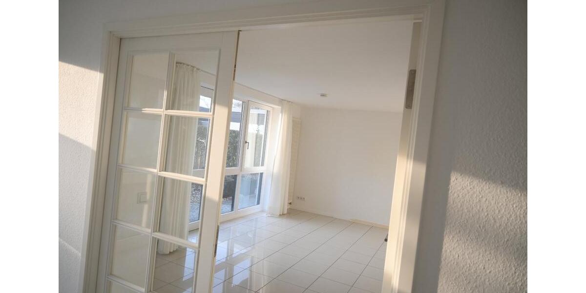 Gewerbeobjekt Münster Gievenbeck - 2 Zimmer, 100 m&sup2;, 1.100&euro; | Angebot:25105330