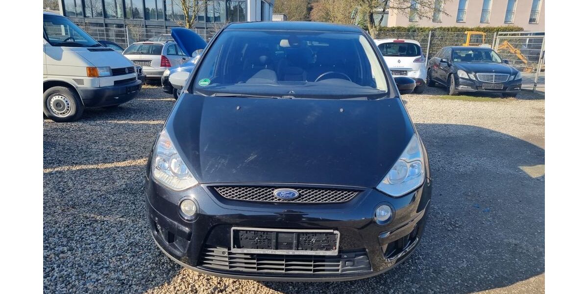 Ford S-Max 243.170 km 2.399 &euro; Nottuln 48301