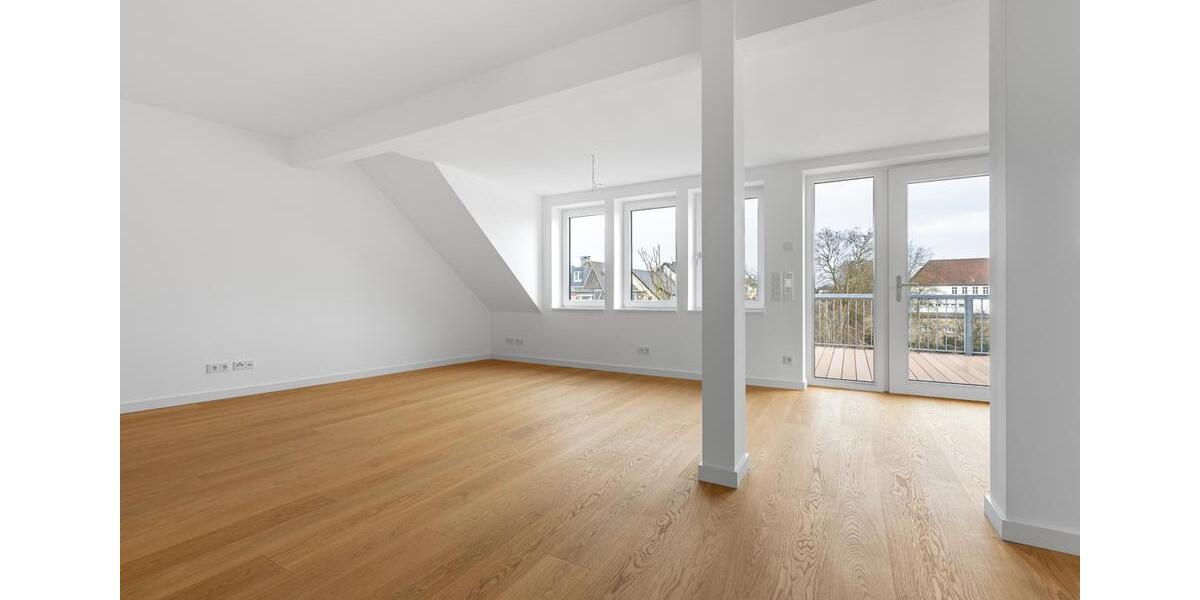 Dachgeschoßwohnung Münster Mitte-Nordost - 4 Zimmer, 137 m&sup2;, 2.800&euro; | Angebot:24397717