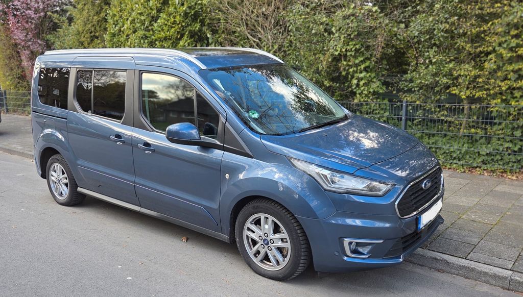 Ford Grand Tourneo 85.000 km 21.500 &euro; Münster 48147