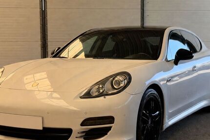 Porsche Panamera 133.267 km 33.977 &euro; Greven 48268