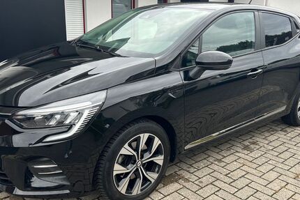 Renault Clio 29.300 km 16.065 &euro; Warendorf 48231