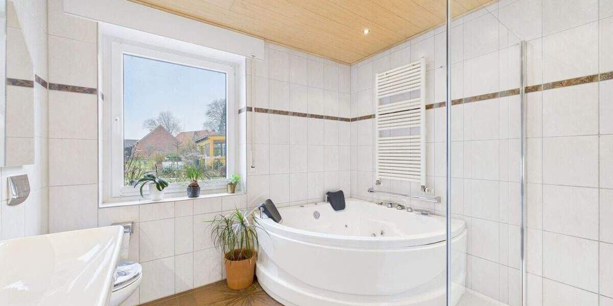 Mehrfamilienhaus, Wohnhaus Telgte Westbevern - 9 Zimmer, 325 m&sup2;, 470.000&euro; | Angebot:25777886