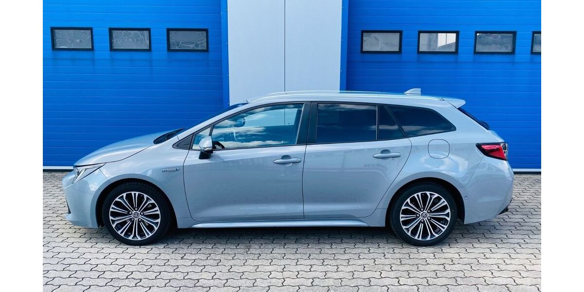 Toyota Corolla 85.000 km 19.900 &euro; Greven 48268