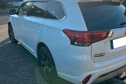 Mitsubishi Outlander 97.000 km 14.500 &euro; Munster 48153