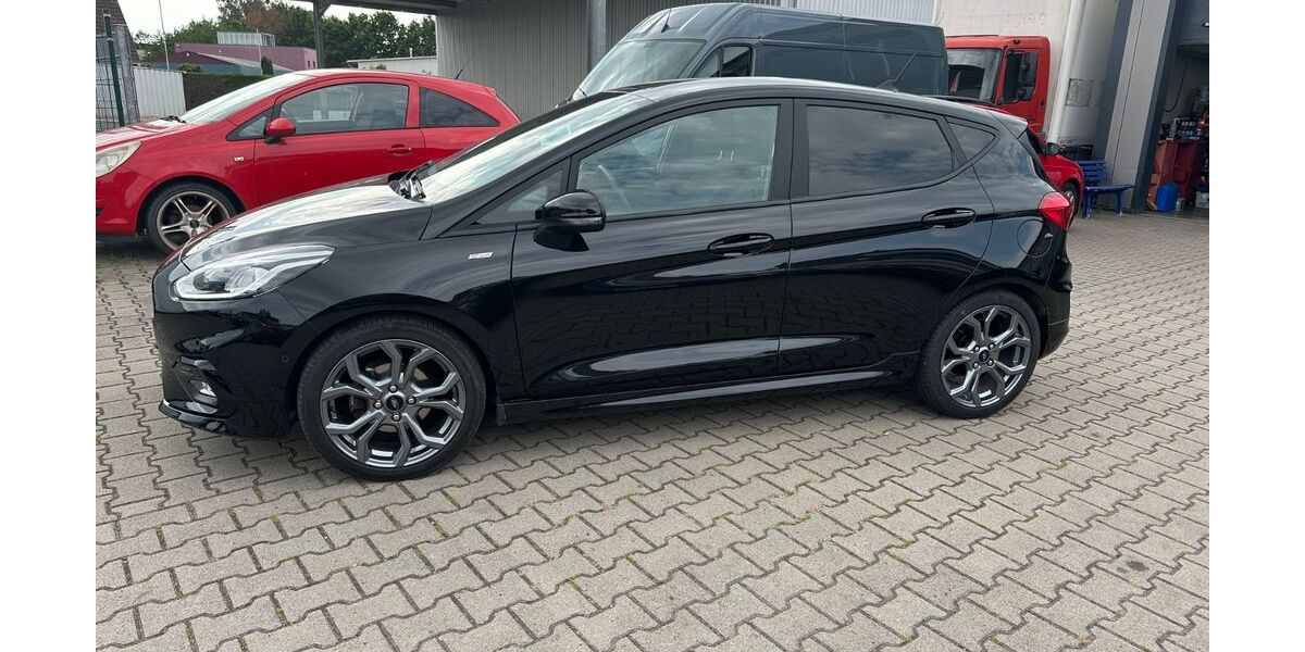 Ford Fiesta 70.557 km 13.000 &euro; Lüdinghausen 59348