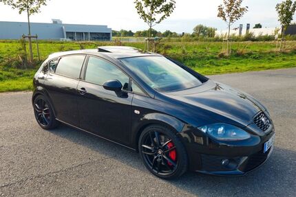 Seat Leon 199.999 km 7.499 &euro; Dülmen 48249