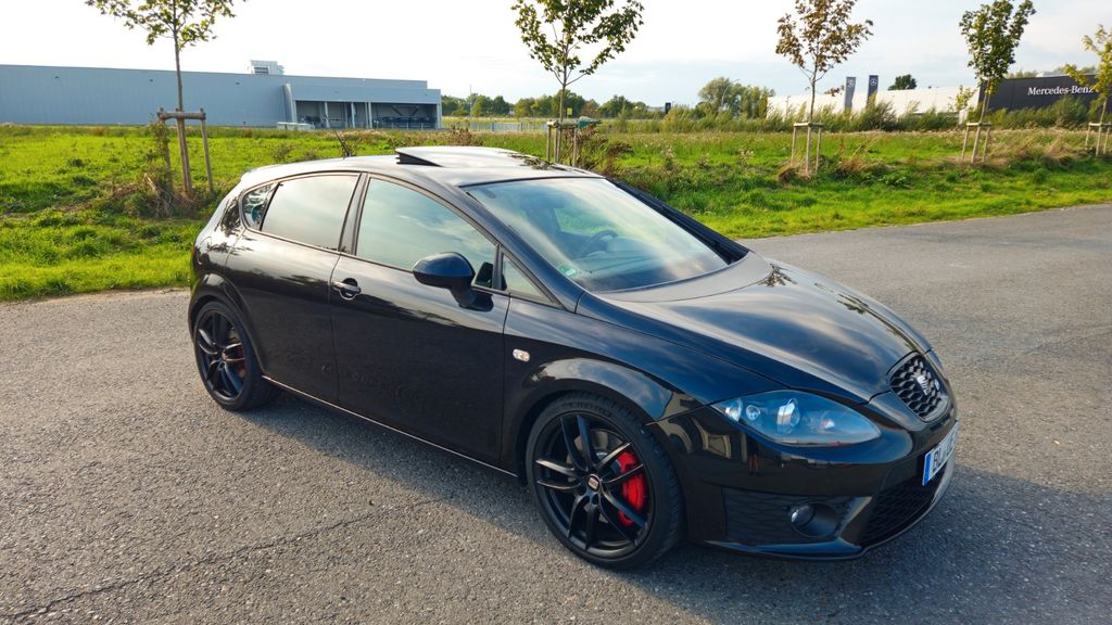 Seat Leon 199.999 km 7.499 &euro; Dülmen 48249