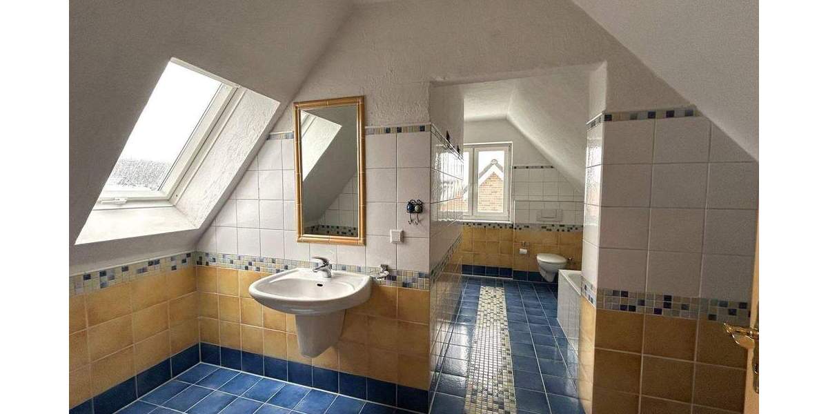 Einfamilienhaus Münster / Hiltrup Hiltrup - 9 Zimmer, 251 m&sup2;, 860.000&euro; | Angebot:25736138