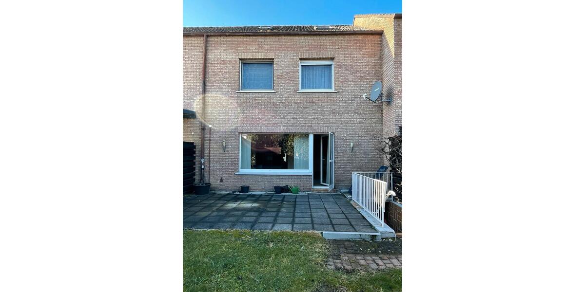 Reihenhaus Münster Berg Fidel - 5 Zimmer, 120 m&sup2;, 279.000&euro; | Angebot:25357110