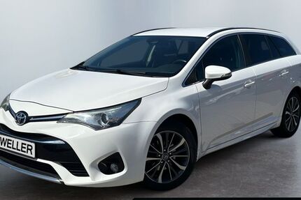 Toyota Avensis 128.000 km 16.990 &euro; Münster 48163