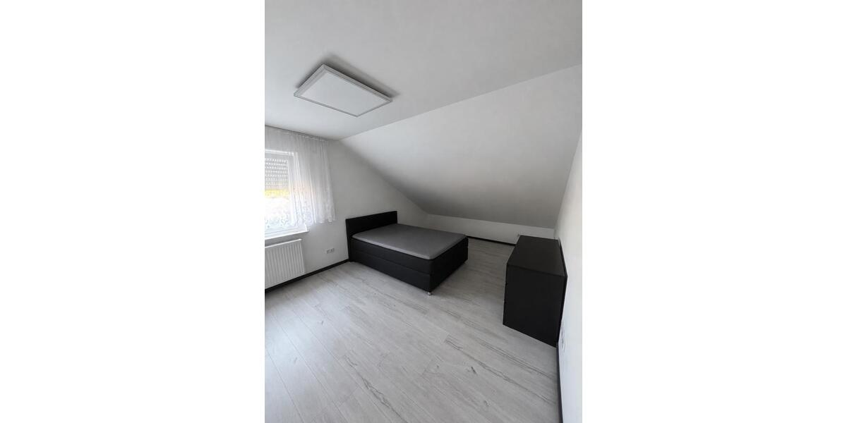 Dachgeschoßwohnung Steinfurt - 2.5 Zimmer, 68 m&sup2;, 170.000&euro; | Angebot:27197319