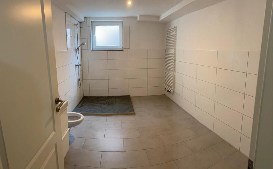 Etagenwohnung Altenberge - 1 Zimmer, 150 m&sup2;, 1.275&euro; | Angebot:24842512