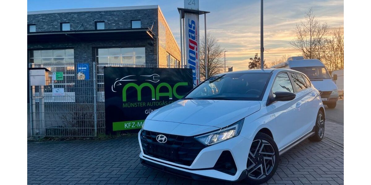 Hyundai i20 16.022 km 15.299 &euro; Münster 48159