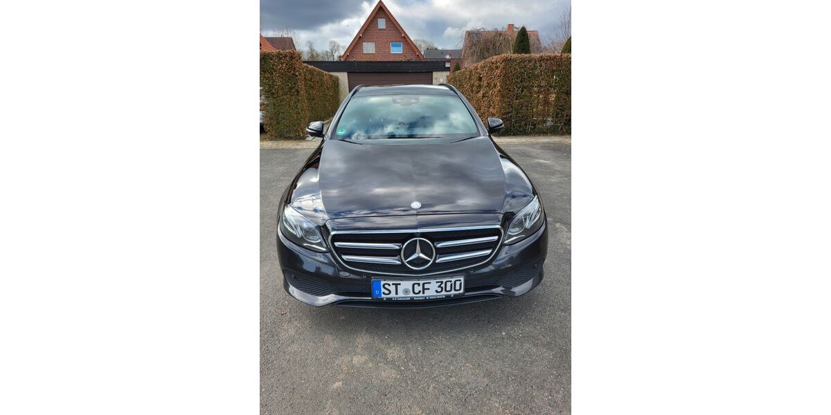 Mercedes-Benz E 220 166.000 km 22.000 &euro; Horstmar 48612