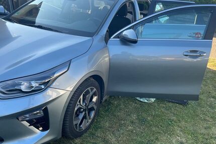 Kia ceed / Ceed 68.574 km 16.099 &euro; Greven 48268