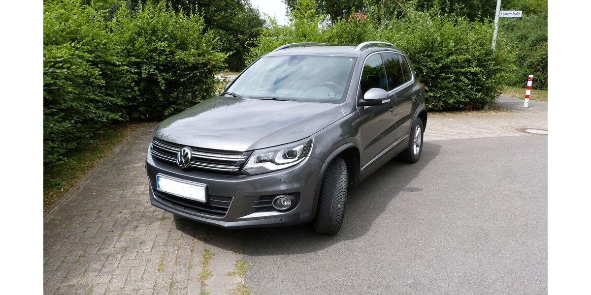 VW Tiguan 217.000 km 7.500 &euro; Steinfurt 48565