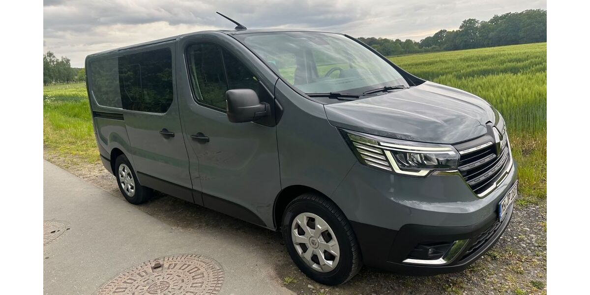 Renault Trafic 123.101 km 25.950 &euro; Münster 48159