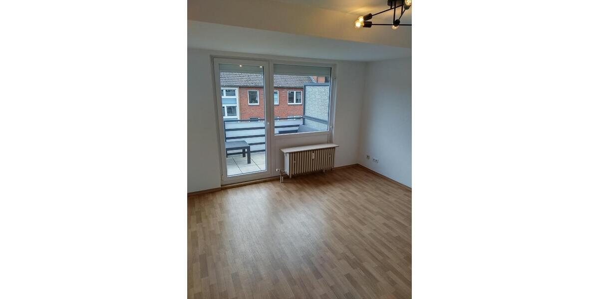 Dachgeschoßwohnung Münster Mitte-Süd - 2 Zimmer, 39 m&sup2;, 580&euro; | Angebot:26606925