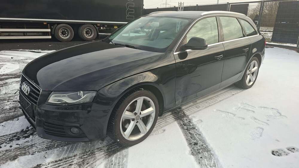 Audi A4 390.000 km 2.990 &euro; Münster 48165