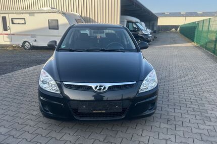 Hyundai i30 154.000 km 3.299 &euro; Sendenhorst 48324
