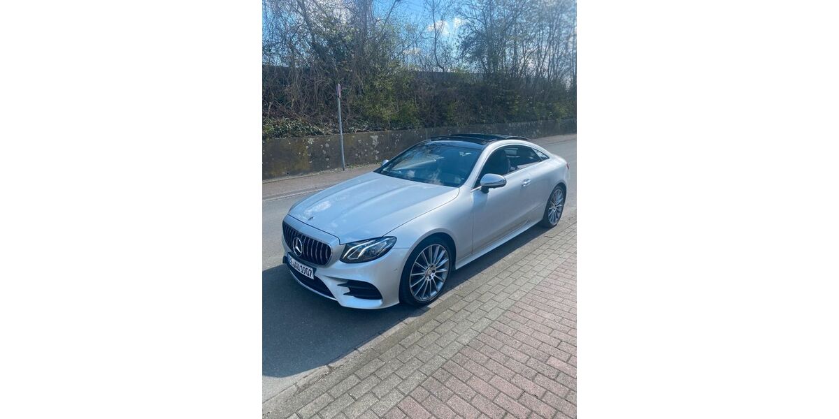 Mercedes-Benz E 220 144.000 km 30.900 &euro; Ahlen 59227