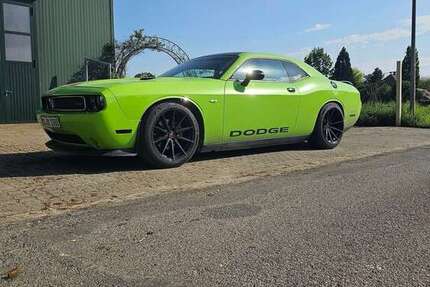Dodge Challenger 130.000 km 15.800 &euro; Münster 48159