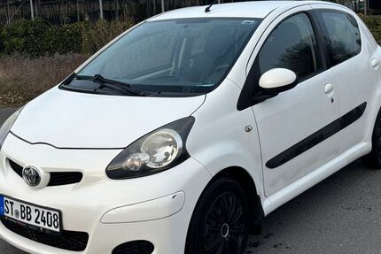 Toyota Aygo (X) 120.200 km 3.199 &euro; Horstmar 48612