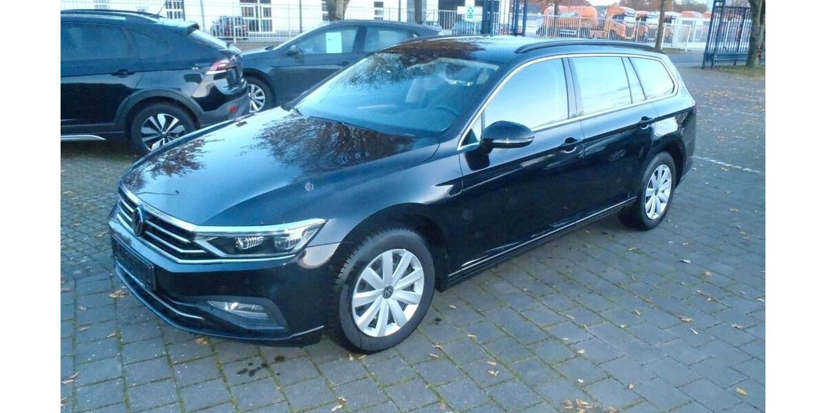 VW Passat Variant 63.500 km 25.599 &euro; Rosendahl 48720