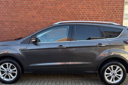 Ford Kuga 92.000 km 11.990 &euro; Nottuln-Appelhülsen 48301