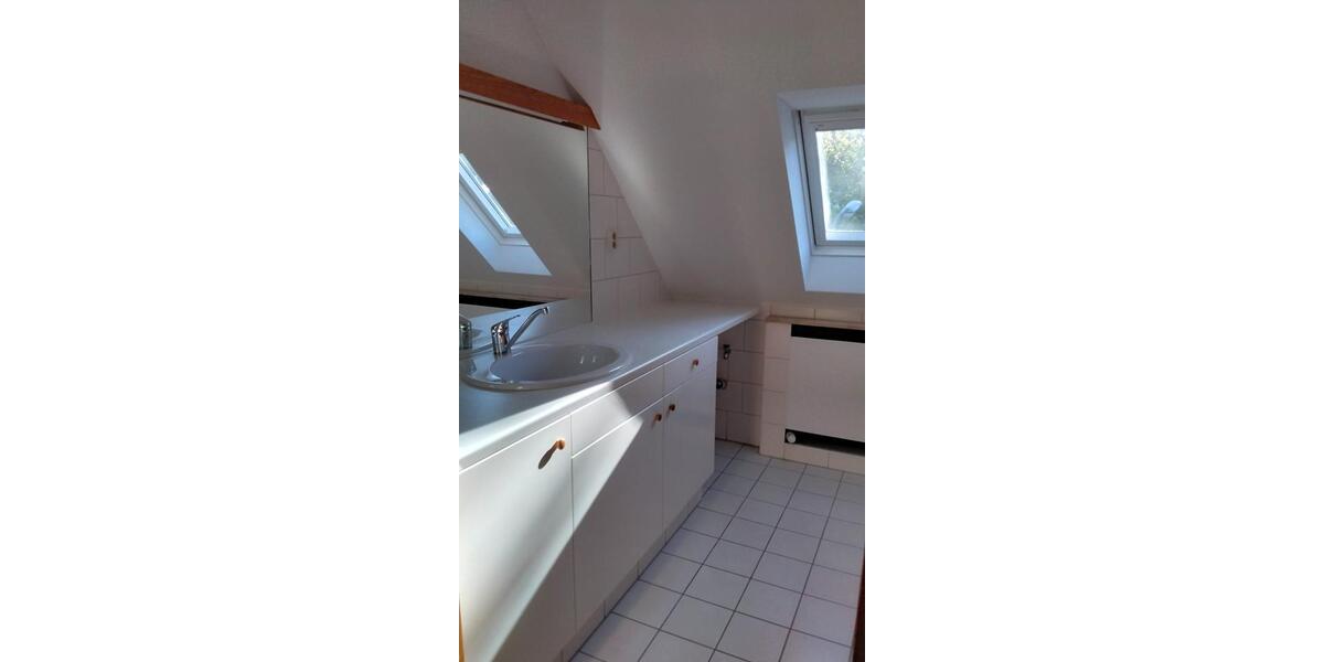 Dachgeschoßwohnung Münster Berg Fidel - 2.5 Zimmer, 62 m&sup2;, 500&euro; | Angebot:26441320