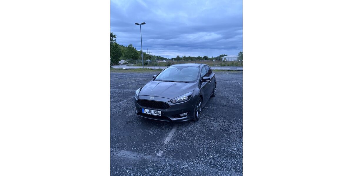 Ford Focus 87.051 km 12.000 &euro; Ahlen 59229