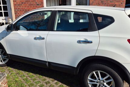 Nissan Qashqai 152.450 km 3.400 &euro; Ahlen 59227