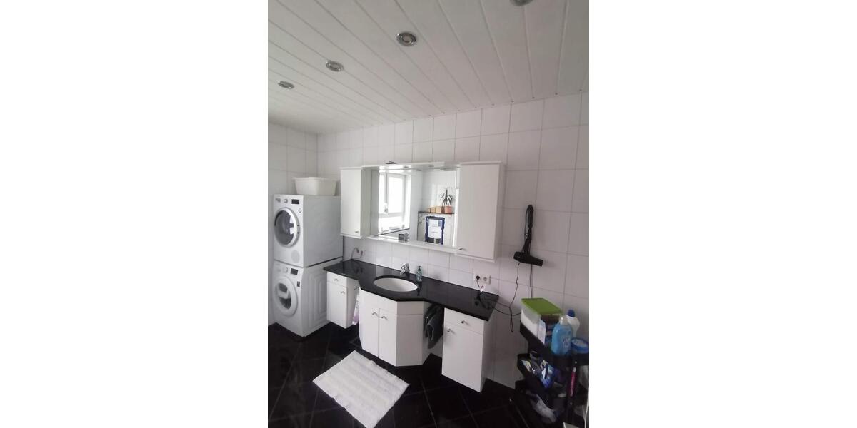 Mehrfamilienhaus, Wohnhaus Sendenhorst - 8 Zimmer, 215 m&sup2;, 525.000&euro; | Angebot:24352386