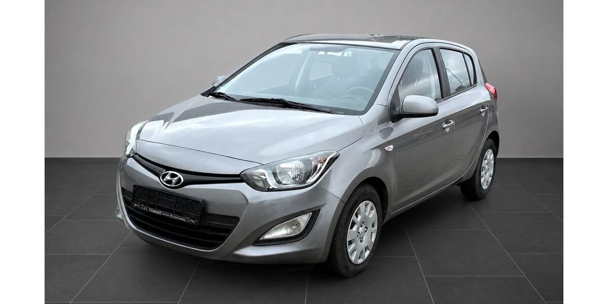 Hyundai i20 152.968 km 3.500 &euro; Münster 48163