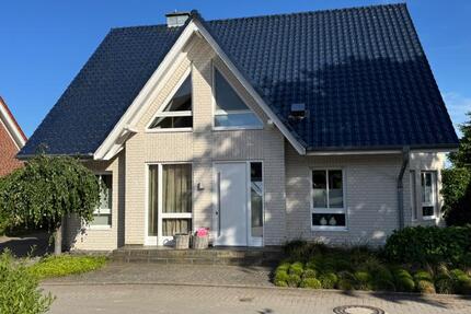 Haus Laer - 6 Zimmer, 252 m&sup2;, 550.000&euro; | Angebot:26992822