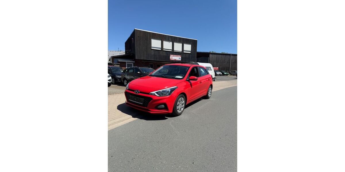 Hyundai i20 90.524 km 8.890 &euro; GREVEN 48628