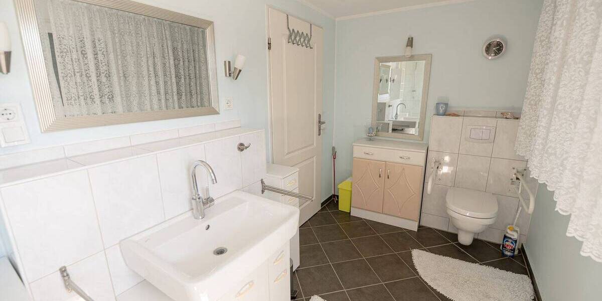 Mehrfamilienhaus, Wohnhaus Laer - 8 Zimmer, 189 m&sup2;, 359.000&euro; | Angebot:26833795