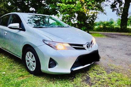Toyota Auris 200.000 km 5.500 &euro; Münster 48157