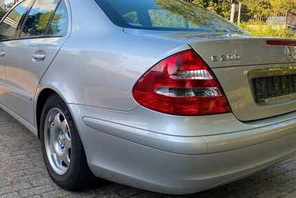 Mercedes-Benz E 200 80.000 km 8.290 &euro; Münster 48149