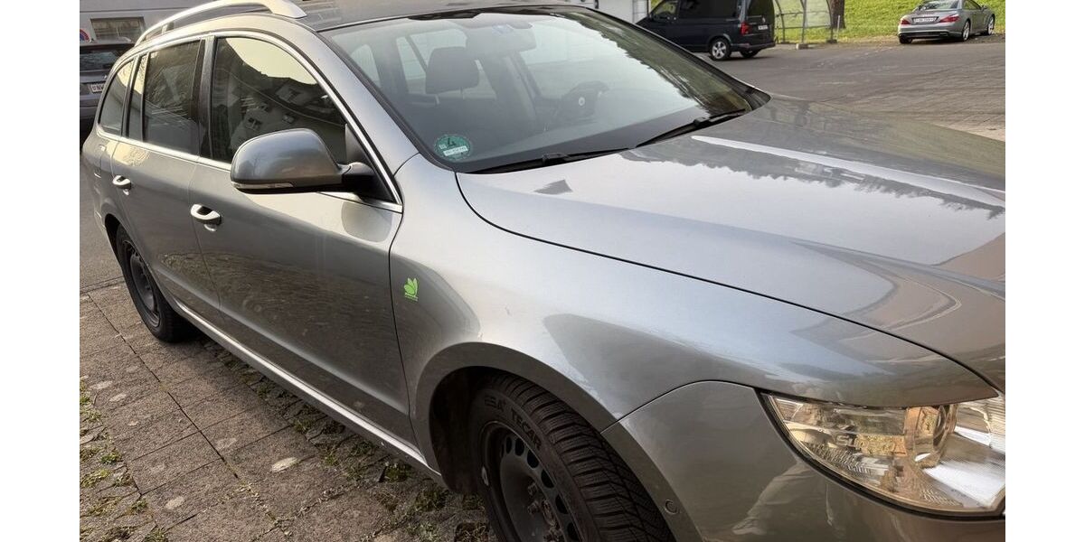 Skoda Superb 245.000 km 4.900 &euro; Münster 48147