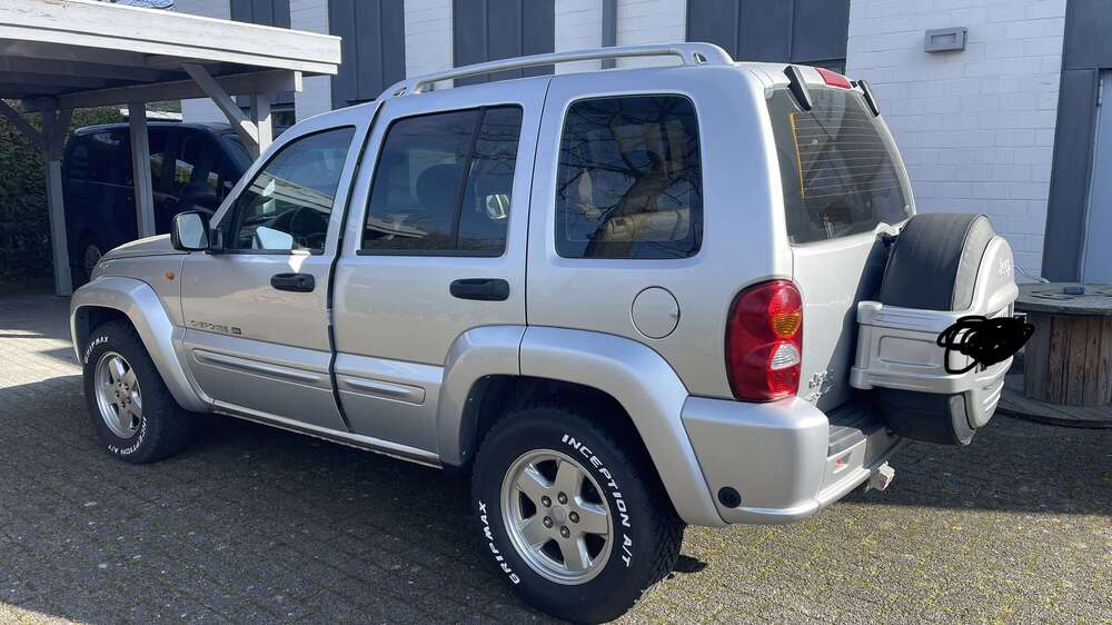 Jeep Cherokee 132.742 km 7.300 &euro; Münster, Stadt 48157